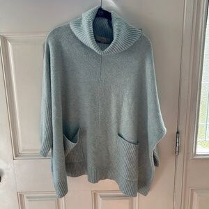 Loft Sweater Turtleneck Medium